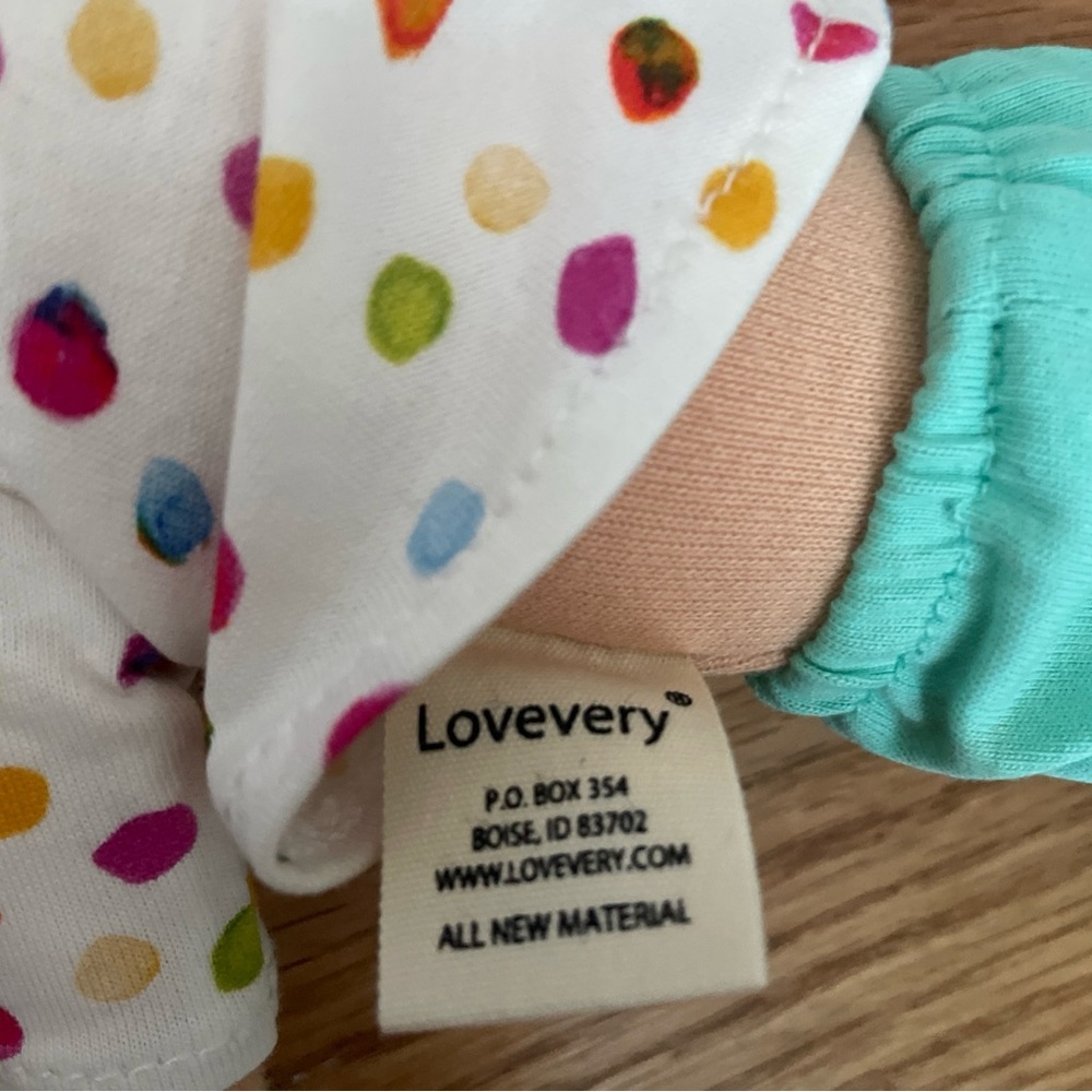 LOVEVERY Plush Doll Montessori Waldorf Gender Neutral Organic Cotton Curly Hair - Picture 6 of 7